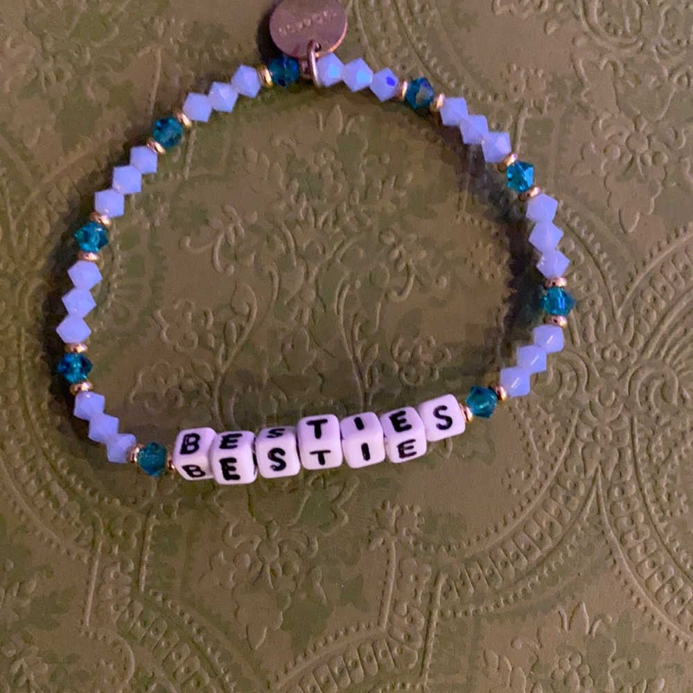 Little words project bracelet Besties color blue